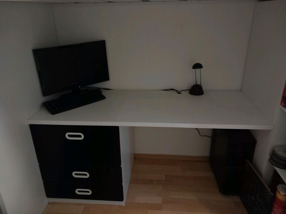 Ikea SMÅSTAD Hochbett -| weiß/schwarz in Reinhardshagen