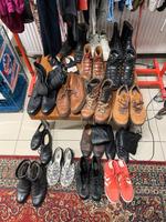 17 paar Schuhe Größe 40-42 Hummel, Clark’s, Lederstiefel, Wanders München - Ludwigsvorstadt-Isarvorstadt Vorschau