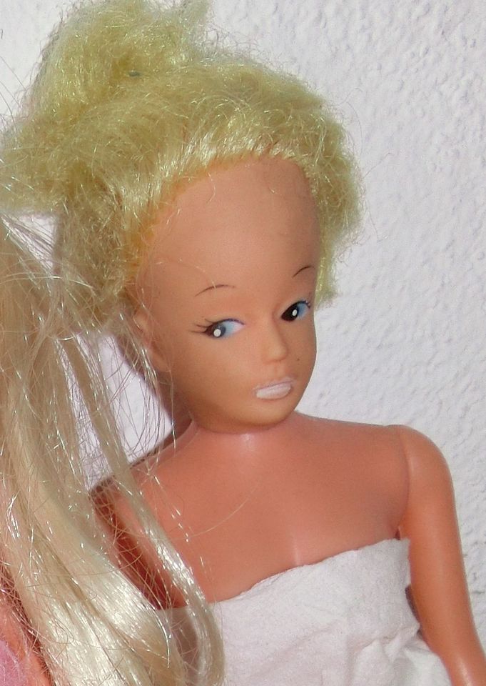 1993 Barbie Puppe beweglich Happenin´ Hair Farbwechsel der Haare in Dettingen an der Iller