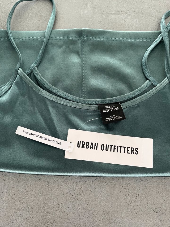 Urban Outfitters Top neu mit Etikett Damen in Vaihingen an der Enz