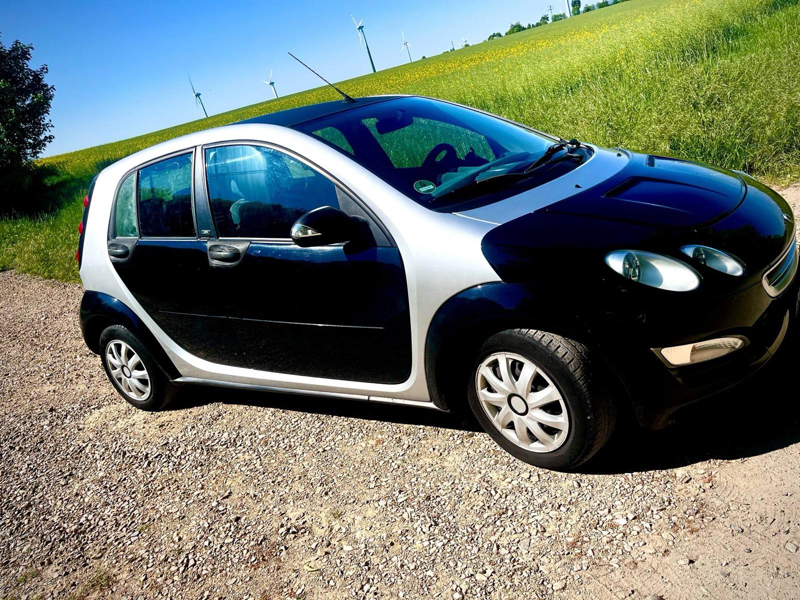 Abbildung des Autos Smart forfour 1,3 2005