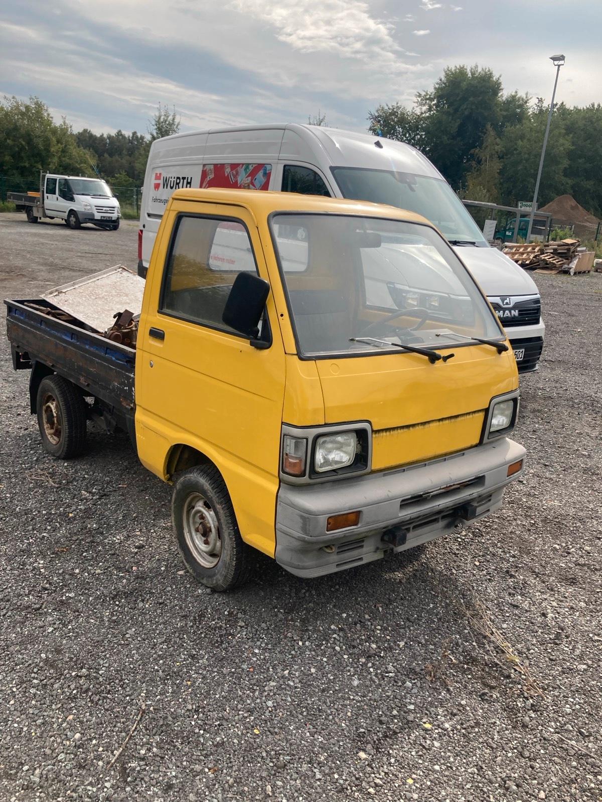 Abbildung des Autos Daihatsu Hijet Pritsche …