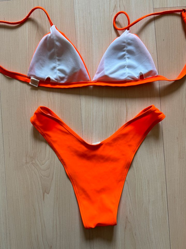 Bikini orange S Asos in Freiburg im Breisgau