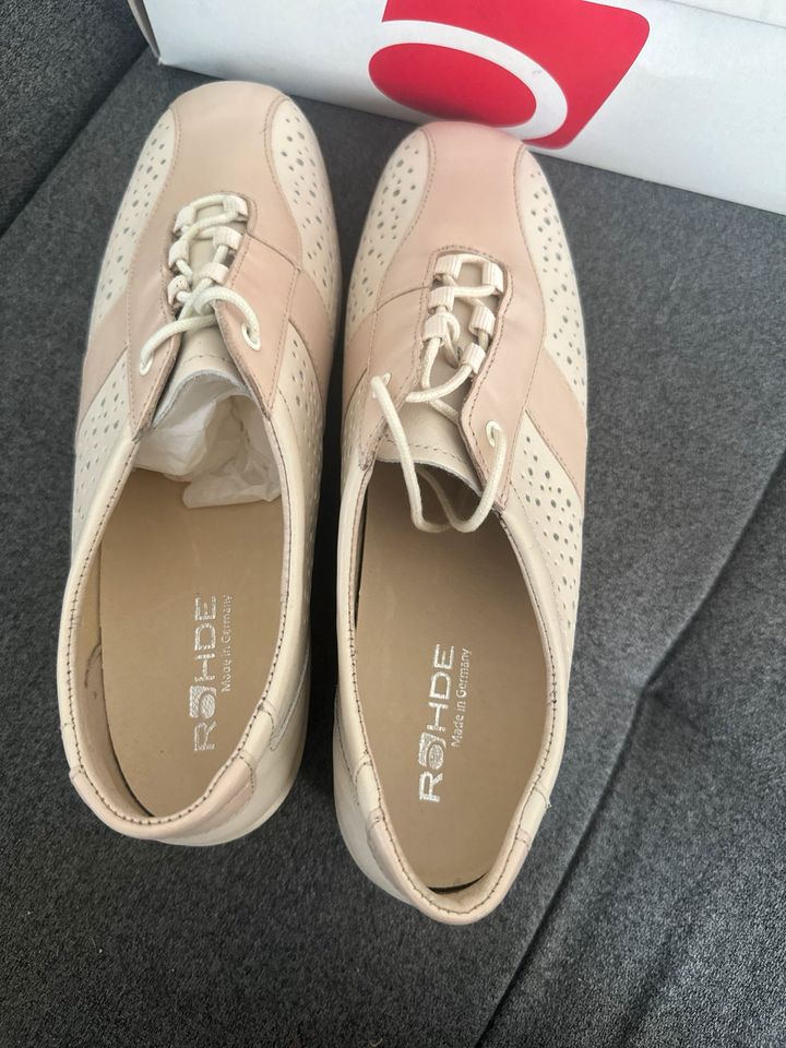 Neu!! Rohde Damenschuhe Gr.9 (42,5) Schuhe Schnürschuhe Slipper in Hamburg