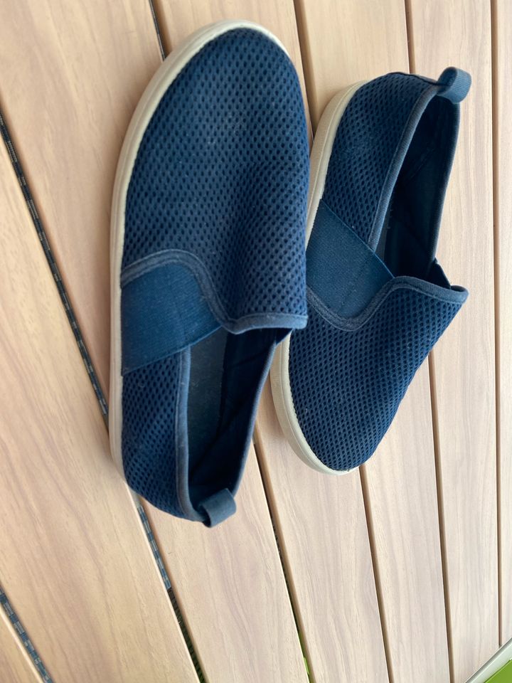 H&M Skaterschuhe blau, Größe 34 in Ehningen