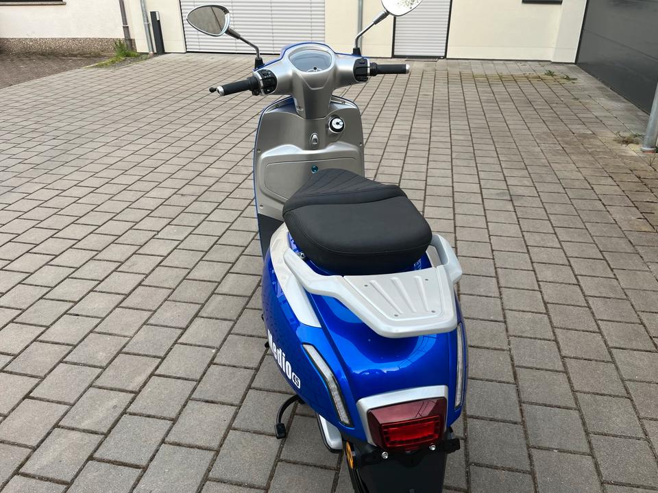Elektroroller Medion 45 72V30 AH Li Akku 45 km/h Aktionspreis in Saarwellingen