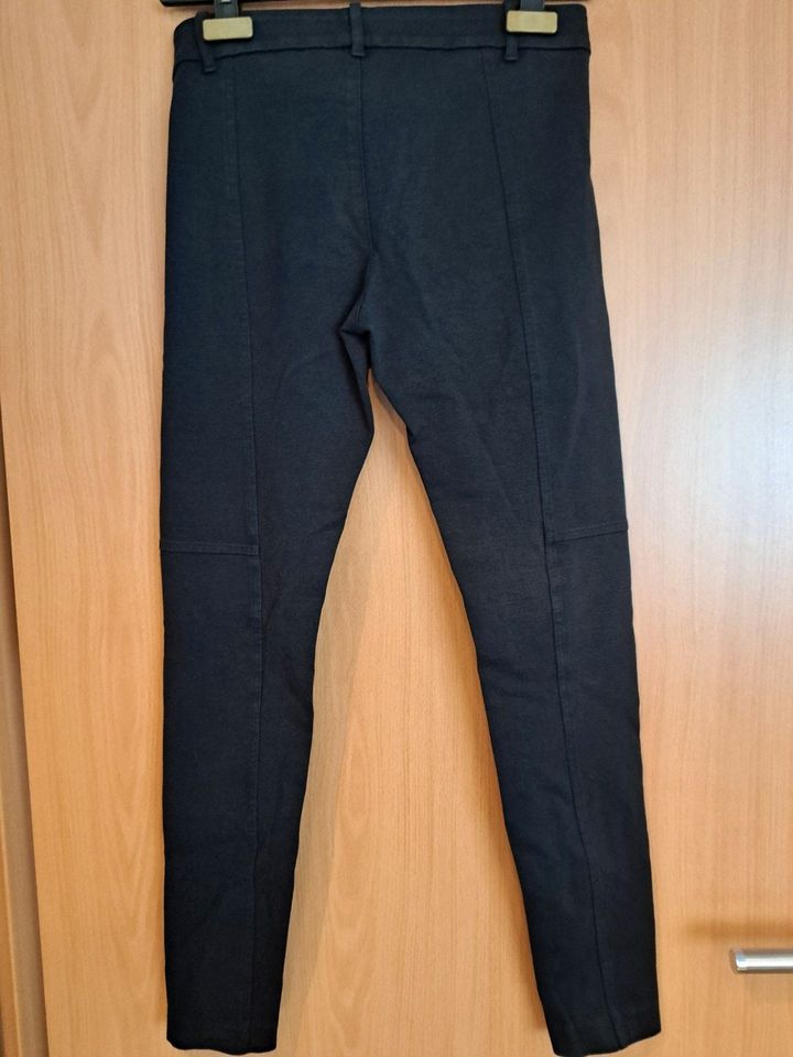 Ralph Lauren Hose, Größe 4 in Sersheim