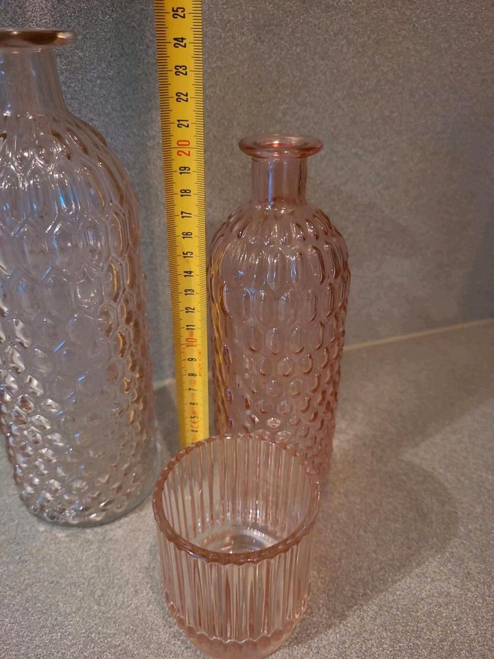 2 Vasen und ein Teelichtglas in Oberhausen