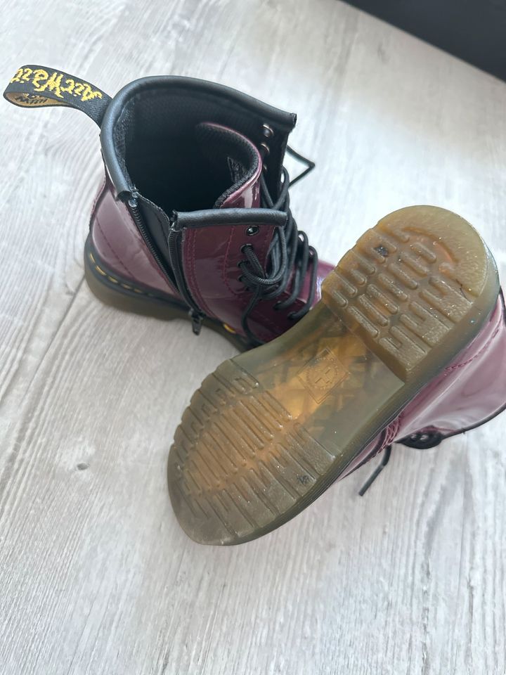 dr. Martens Gr.25 in Stuttgart