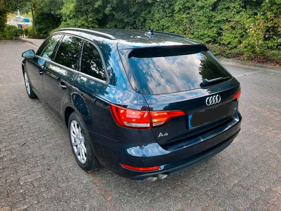 Audi A4 b9 2.0 TDI Avant Virtual - Cockpit in Langenhahn