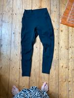 Uniqlo Yoga Hose Köln - Kalk Vorschau