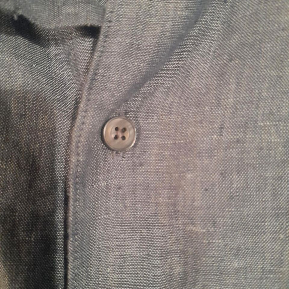 UNIQLO LEINEN Linen Hemd Shirt in Berlin