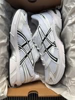 ASICS Gel-1130 White Black Größe 42,5 Original Schuhe Weiß NEU Thüringen - Erfurt Vorschau