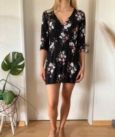 Kleid mit Blümchen Muster H&M Düsseldorf - Gerresheim Vorschau