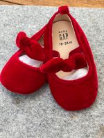 Baby Gap Ballerina Baby Schuhe rot samt Hannover - Kirchrode-Bemerode-Wülferode Vorschau