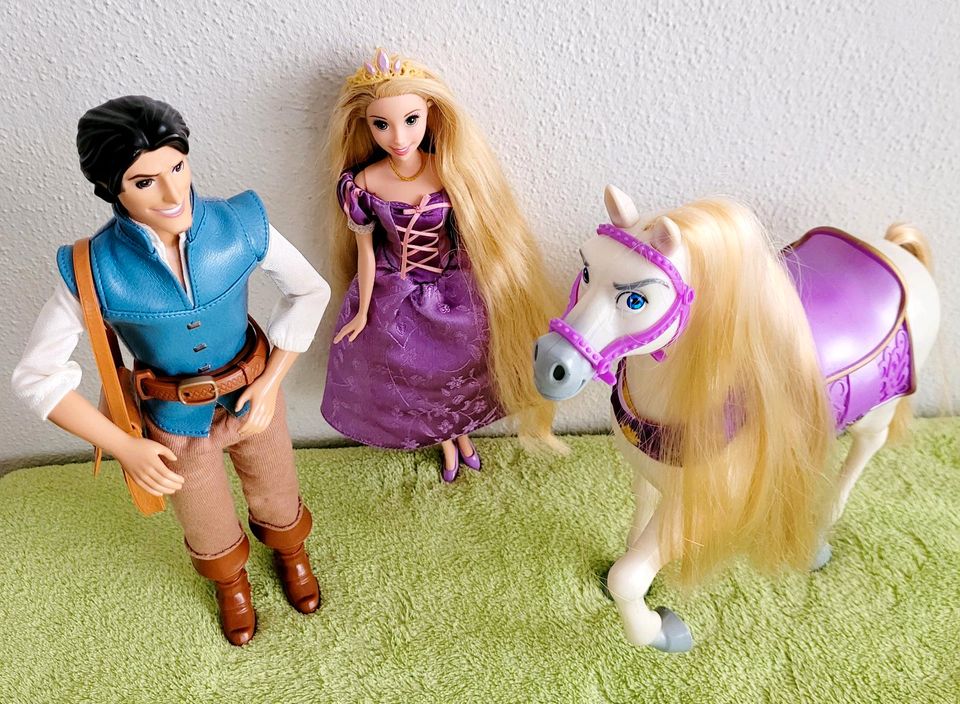 Barbie,Rapunzel,Flynn Rider,Pferd,Maximus,Disney,Selten in Geretsried