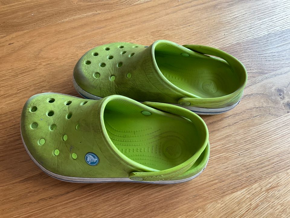 Crocs J3 - Gr.34/35 in Oldenburg