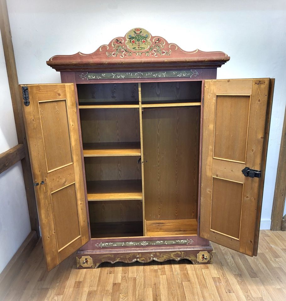 Voglauer Anno 1800 altrosa rosa Schrank Bauernschrank Holz 1099€* in Fulda