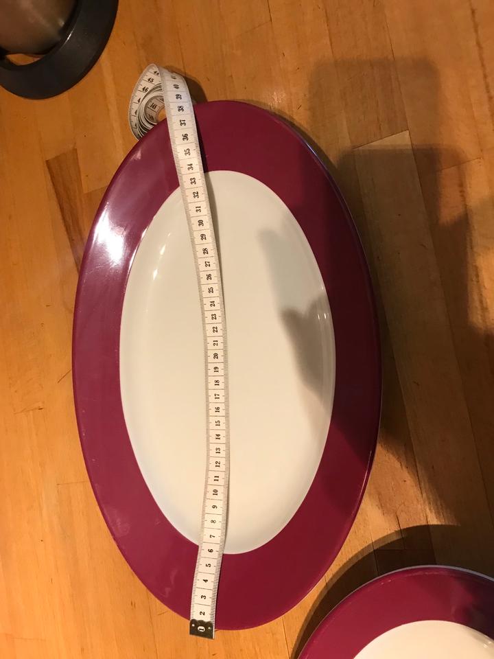 Dibbern  Schönwald Porzellan,solid colour Platten  Himbeere in Berlin