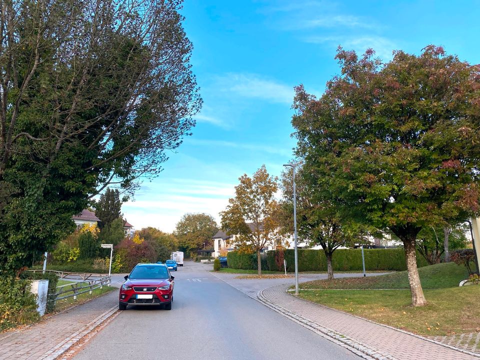 ERSTBEZUG nach Kernsanierung (KfW 40 EE): 2.5 Zimmer mit Terrasse und Carport in ruhiger Lage von Überlingen. in Überlingen