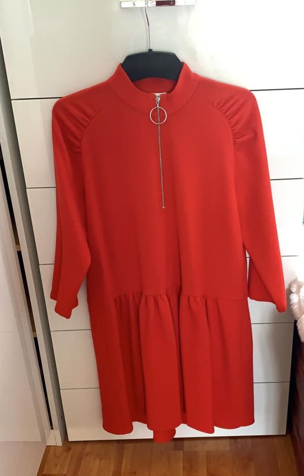 rotes Kleid von Rich & Royal in Aiterhofen