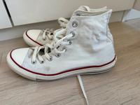 Hohe Converse Chucks Schuhe Sneaker weiß 42 Hessen - Trebur Vorschau