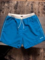 Schicke Hugo Boss Badeshorts Gr. XXL, neu! Nordrhein-Westfalen - Siegen Vorschau