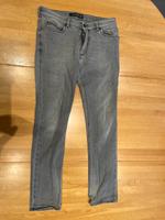 Drykorn Jeans grau 32/34 schmales Bein Thüringen - Weimar Vorschau