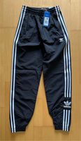 Neu Adidas Trainingshose Damen Track Pants XS 30/32 Niedersachsen - Isernhagen Vorschau