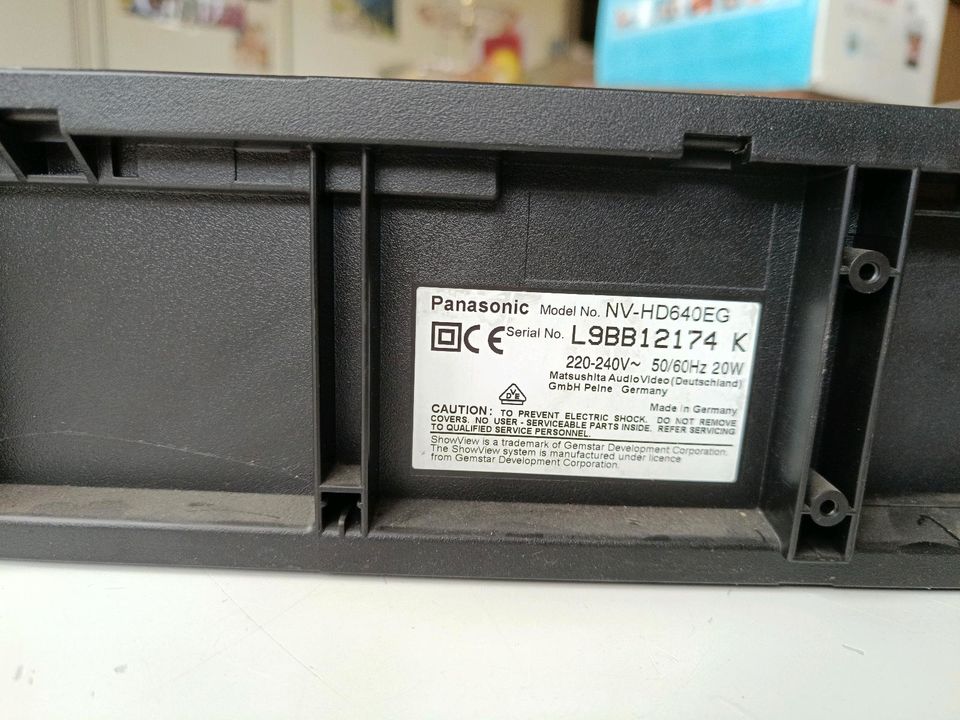 Panasonic VHS Videokassettengerät  NV DD 640 in Bomlitz