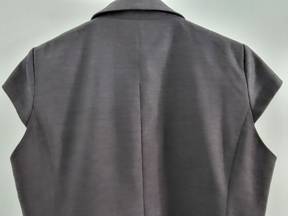 Damenblazer Damenweste H&M Gr. 36 grau gebraucht in Laatzen