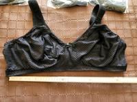 Neu bh minimizer gr 52, schwarz Bayern - Simbach Vorschau