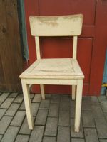 alter Vintage Holz  Küchenstuhl zum Resataurieren Sachsen - Neukieritzsch Vorschau