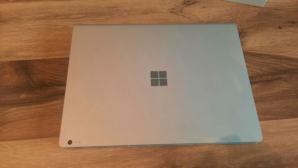 Microsoft Surface Book 2, I7, 16GB, 512GB, GTX 1050 2GB !DEFEKT! in Solingen