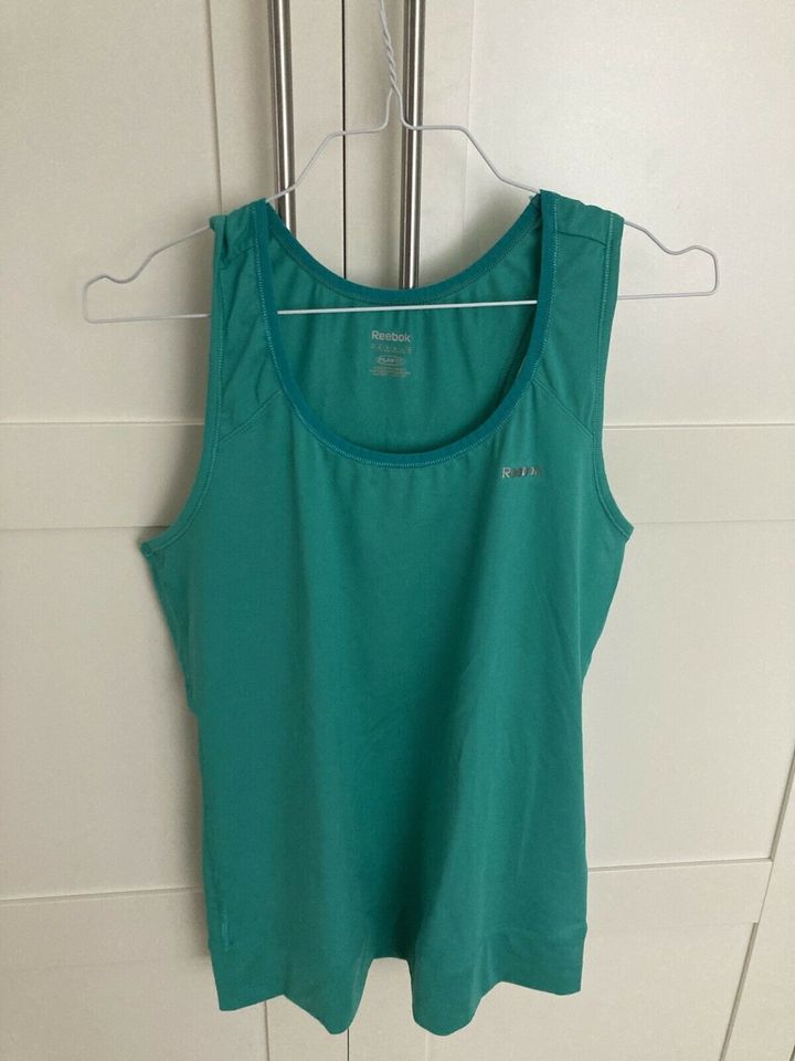 Reebok Tanktop Gr. M (38/40) in Leiferde