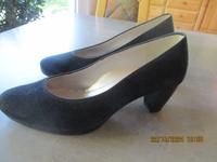 ARA Pumps Gr.39 Weite G,Wildleder/Lack Absatz schwarz,Neu Rheinland-Pfalz - Kell am See Vorschau
