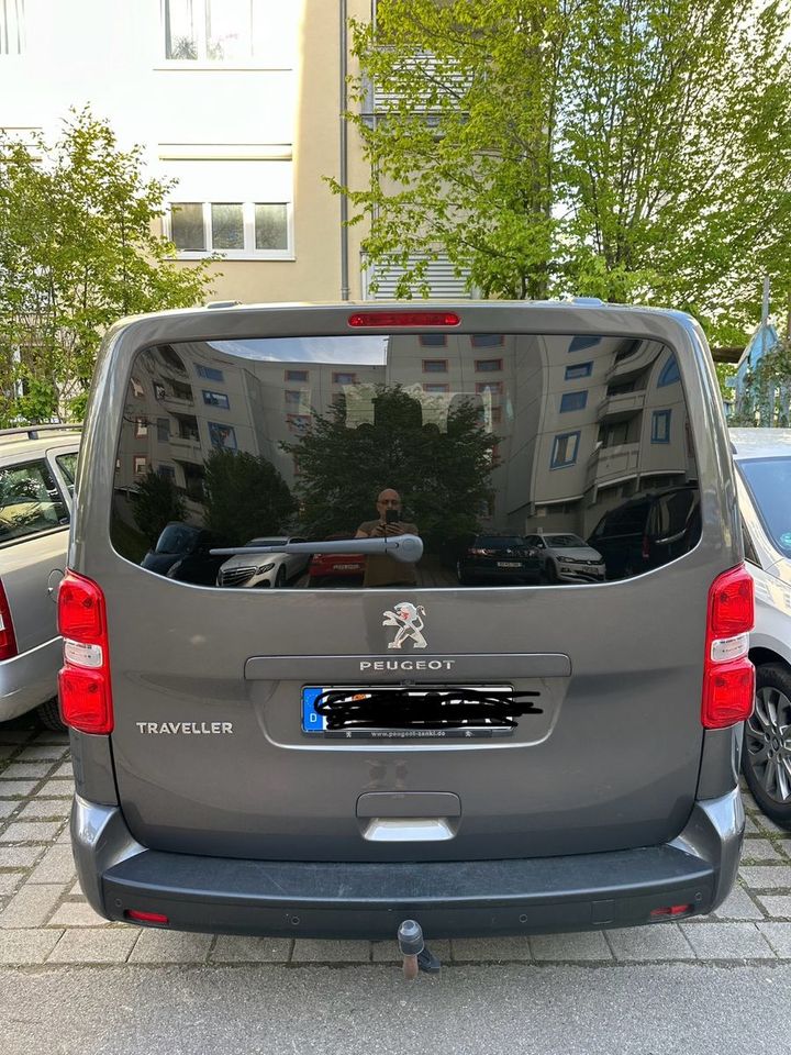 Peugeot Traveller BlueHDi 150 S&S 6-Gang Allure L3 A... in Stuttgart