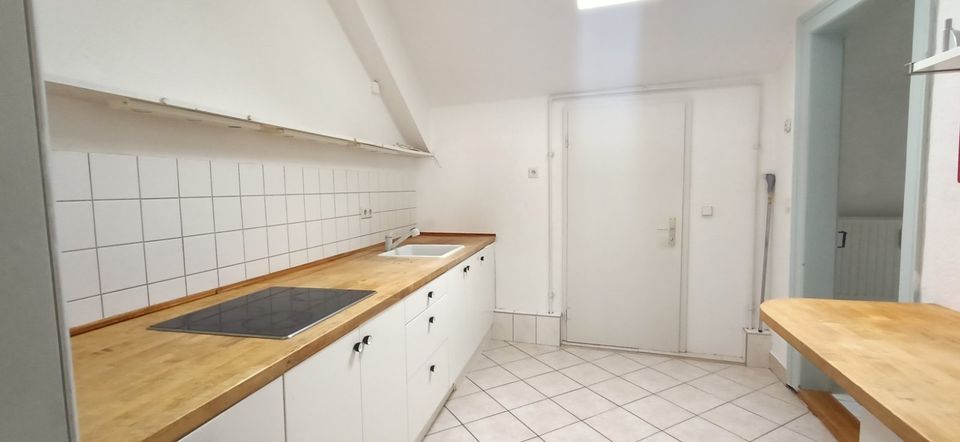 3 Zimmer-Wohnung mit Einbauküche zu vermieten! in Mühlhausen