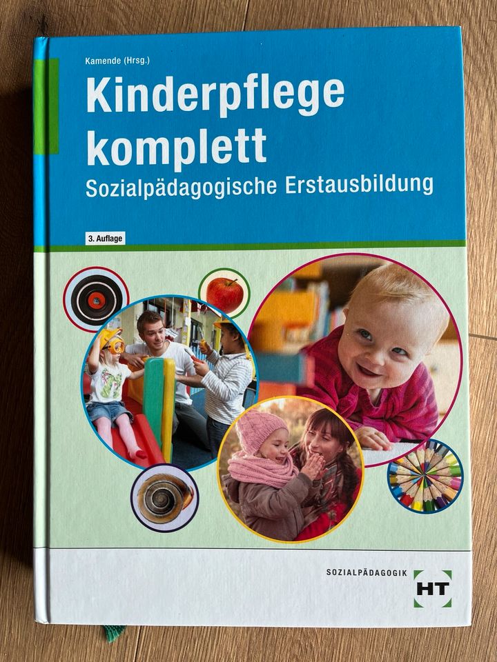Kinderpflege komplett Buch in Brüggen