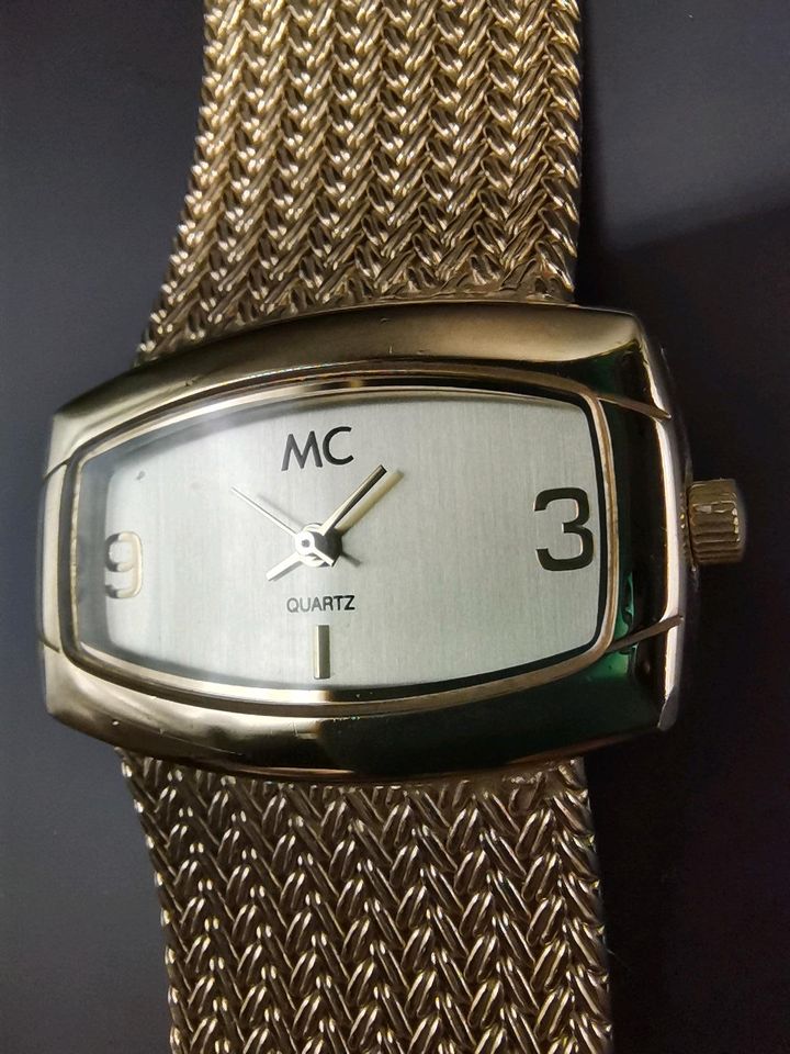 MC Quartz Damenuhr Uhr Quarzuhr Edelstahl Gold Vintage in Bayern -  Regensburg | eBay Kleinanzeigen ist jetzt Kleinanzeigen