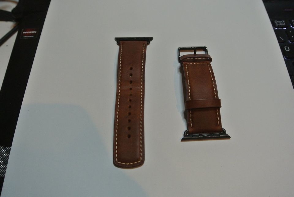 Apple Watch Armband Leder 44mm in Alfter