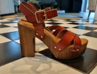 NEU Plateau Sandalen Echtleder cognac braun high heels Blogger 41 Hessen - Wöllstadt Vorschau