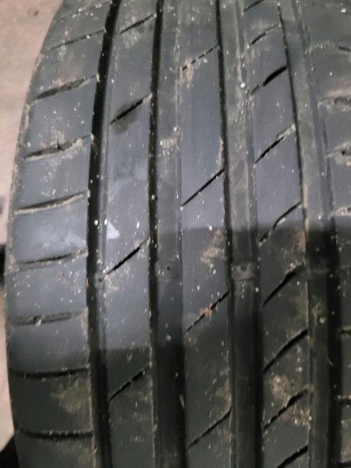 2 Stück Sommerreifen Kumho 205-60-16 96V DEM in Lam