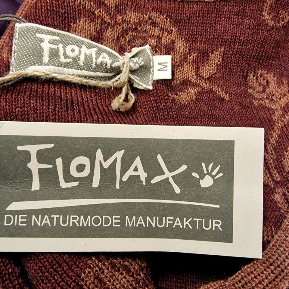 Verkaufe Strickjacke von FLOHMAX in Plön 