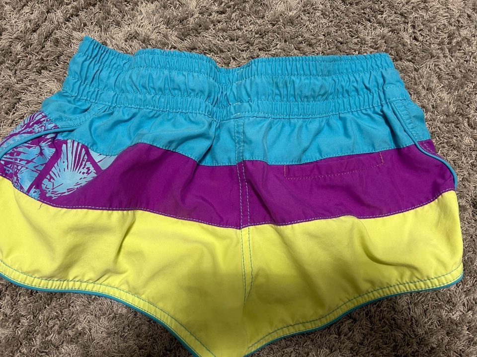 Adidas Damen Shorts Gr. XS in Ihringen