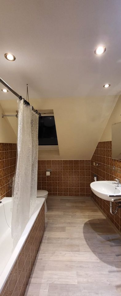 2-Zimmer-Wohnung in Parknähe, Einbauküche mit Spülmaschine in Pirmasens