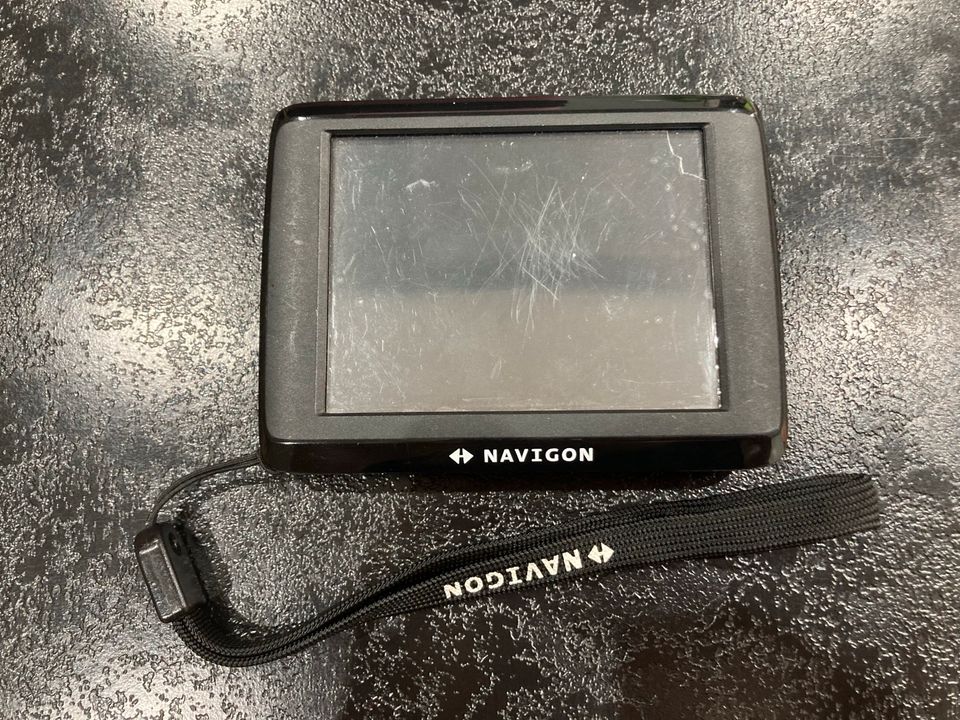 Auto-Navi von Navigon 14xxx in Möser