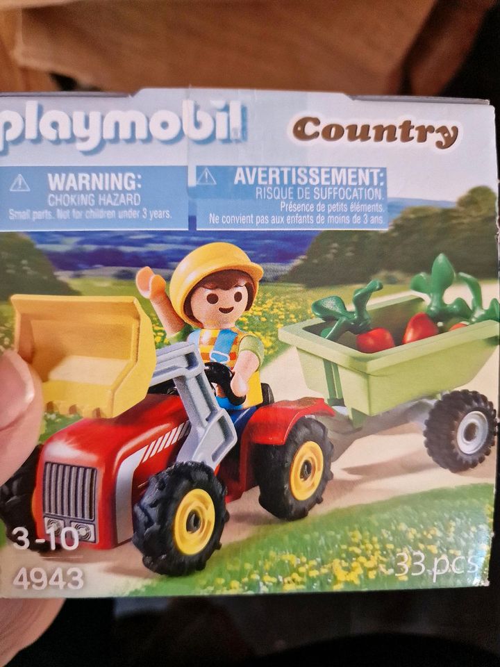 Playmobil 4943 Country Junge Traktor in Gelenau