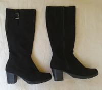 Damen Wildleder Stiefel Größe 38, schwarz, noch sehr gut Baden-Württemberg - Nürtingen Vorschau