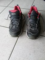 Schuhe von MEINDL , Größe eher eine  37 (5,5 steht drin) f. Damen Nordrhein-Westfalen - Heinsberg Vorschau